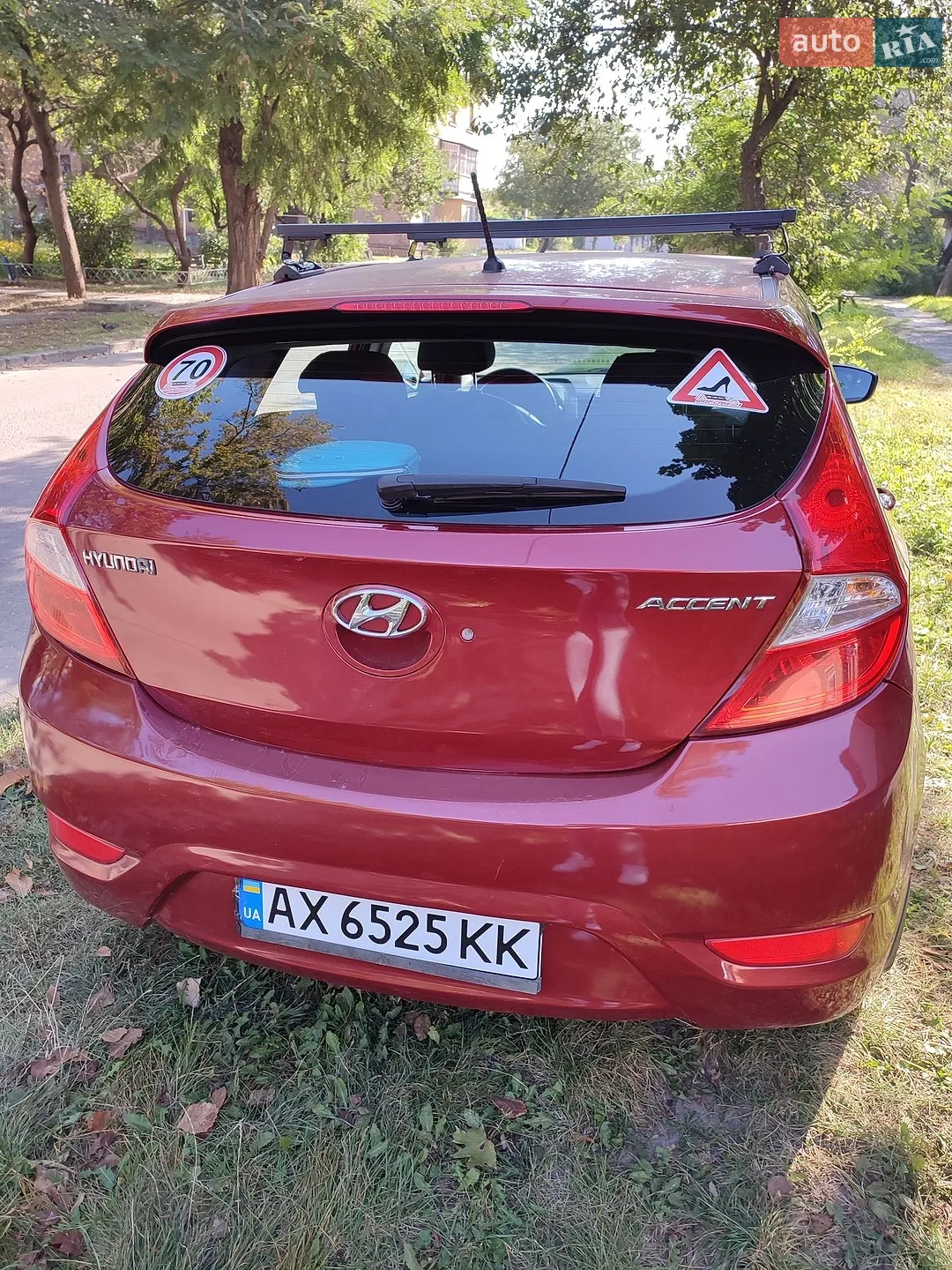 2012 Hyundai Accent - мініатюра 2