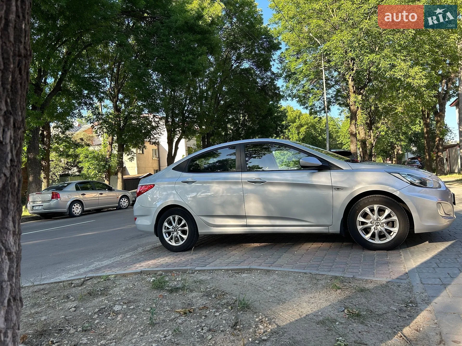2011 Hyundai Accent - мініатюра 7