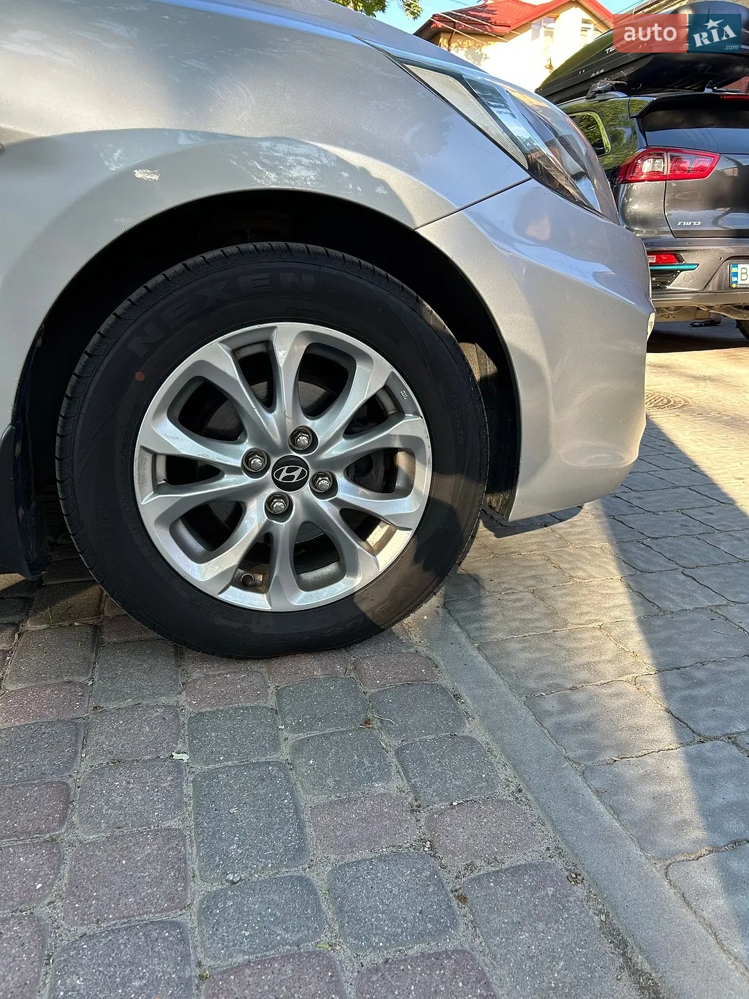 2011 Hyundai Accent - мініатюра 12