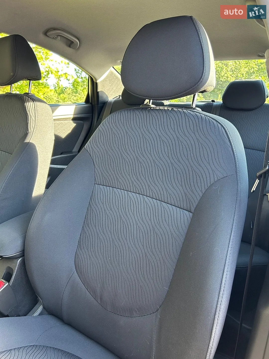 2011 Hyundai Accent - мініатюра 41