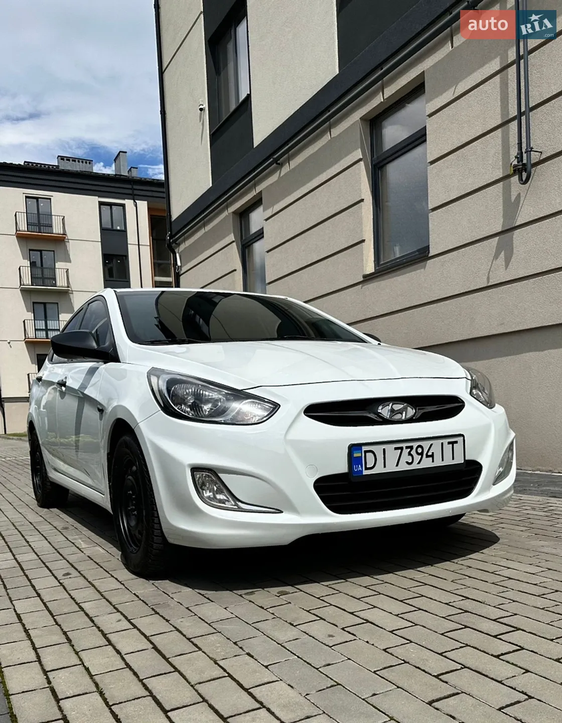 2014 Hyundai Accent - мініатюра 4