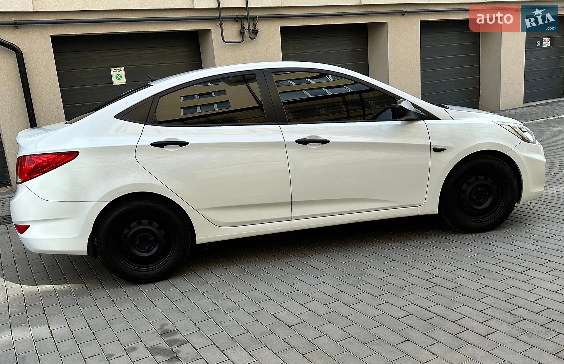 2014 Hyundai Accent - мініатюра 10