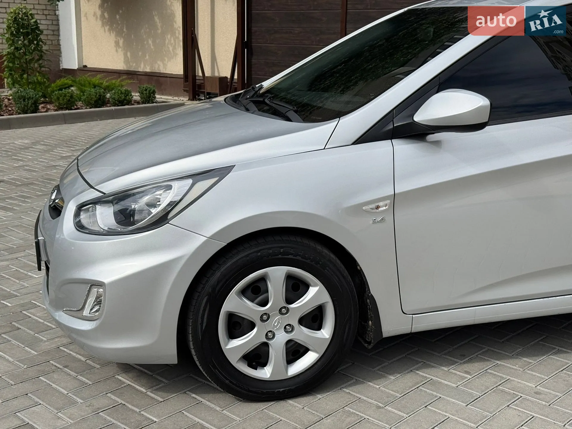 2011 Hyundai Accent - мініатюра 5