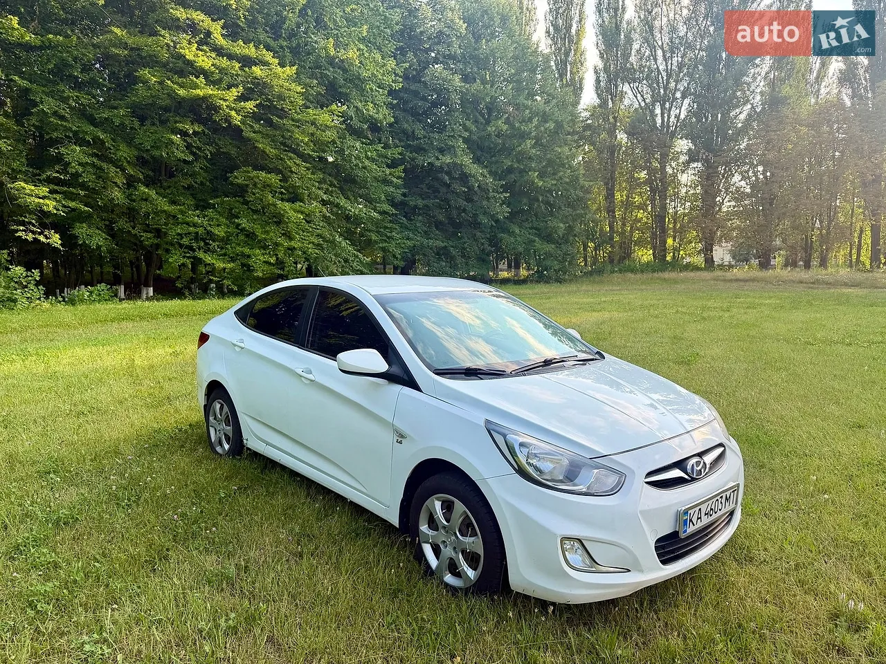 2011 Hyundai Accent - мініатюра 16