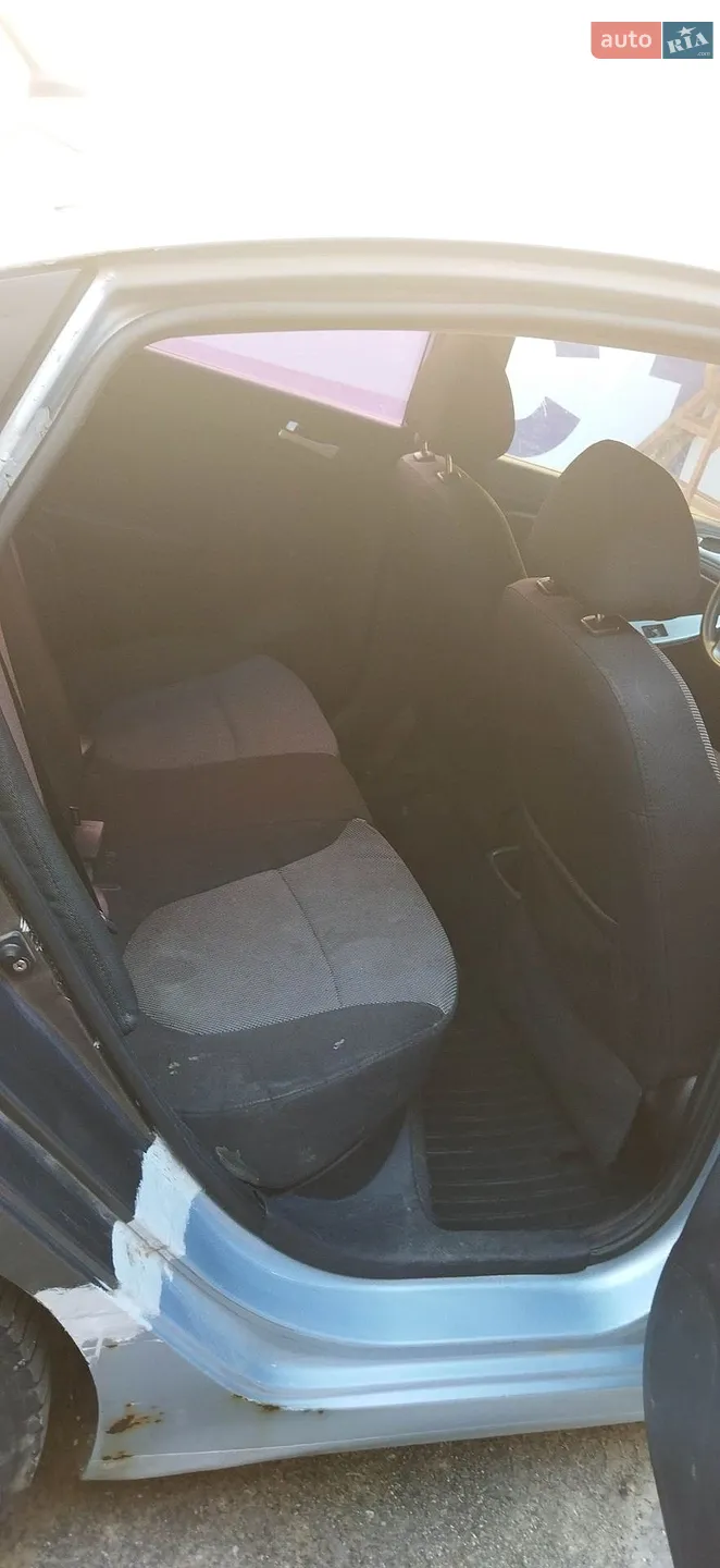 2012 Hyundai Accent - мініатюра 10