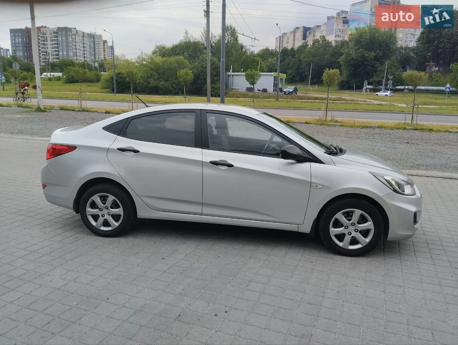 2011 Hyundai Accent - мініатюра 27