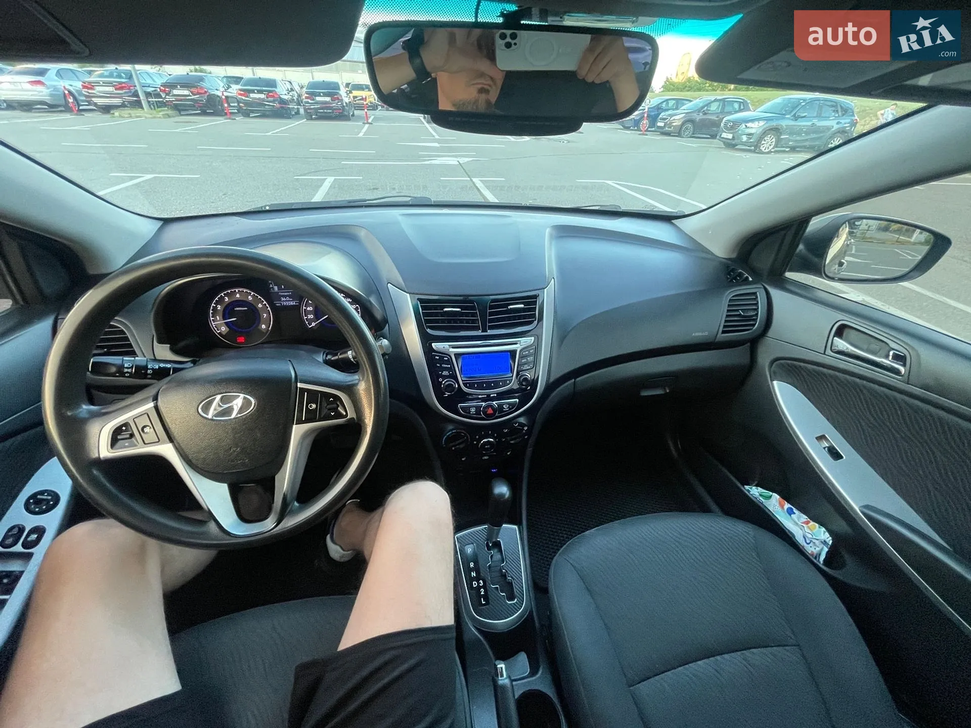2011 Hyundai Accent - мініатюра 37