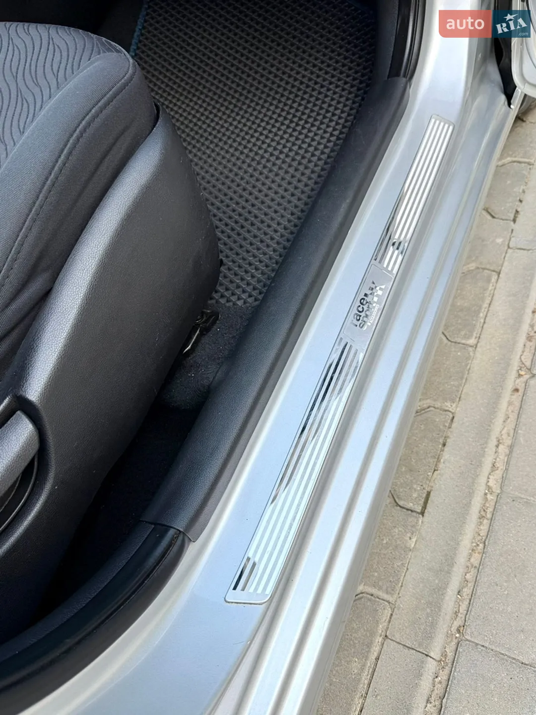 2011 Hyundai Accent - мініатюра 46