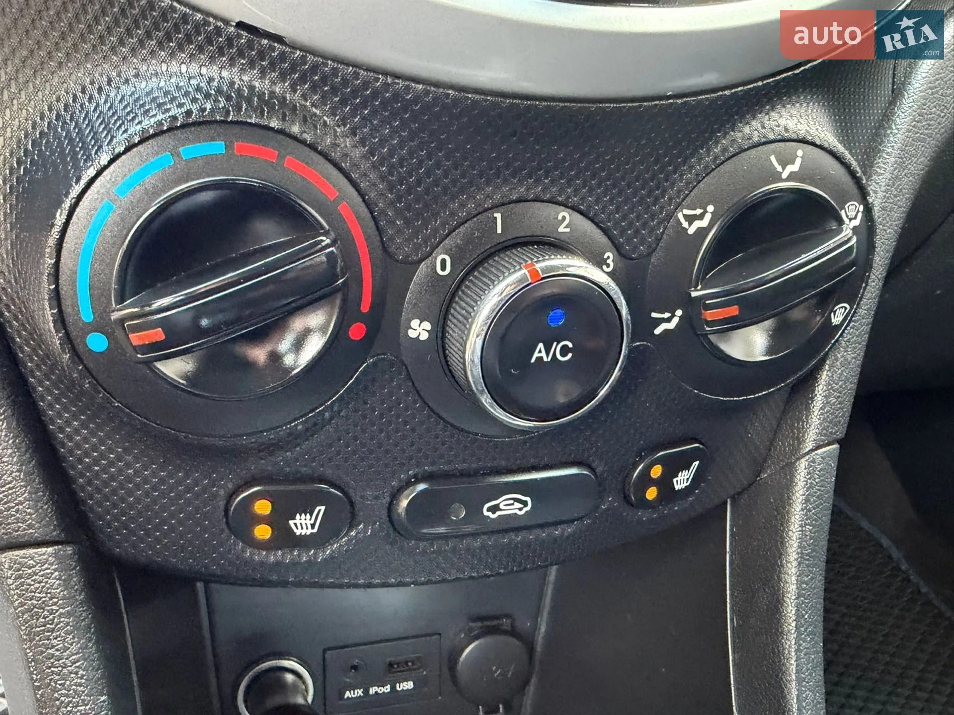 2011 Hyundai Accent - мініатюра 66