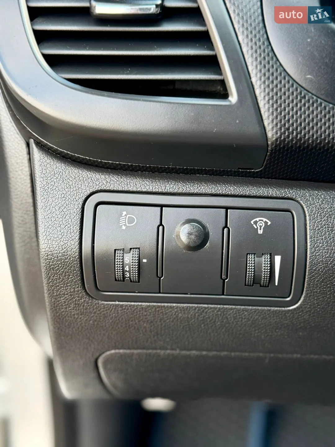 2011 Hyundai Accent - мініатюра 77