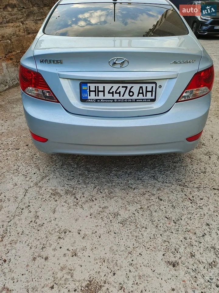 2012 Hyundai Accent - мініатюра 22