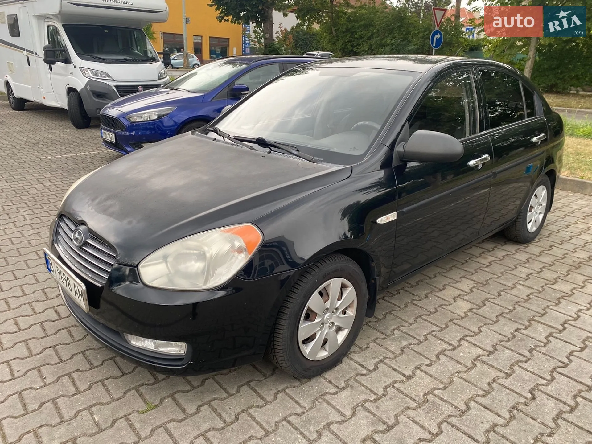 2010 Hyundai Accent - мініатюра 2