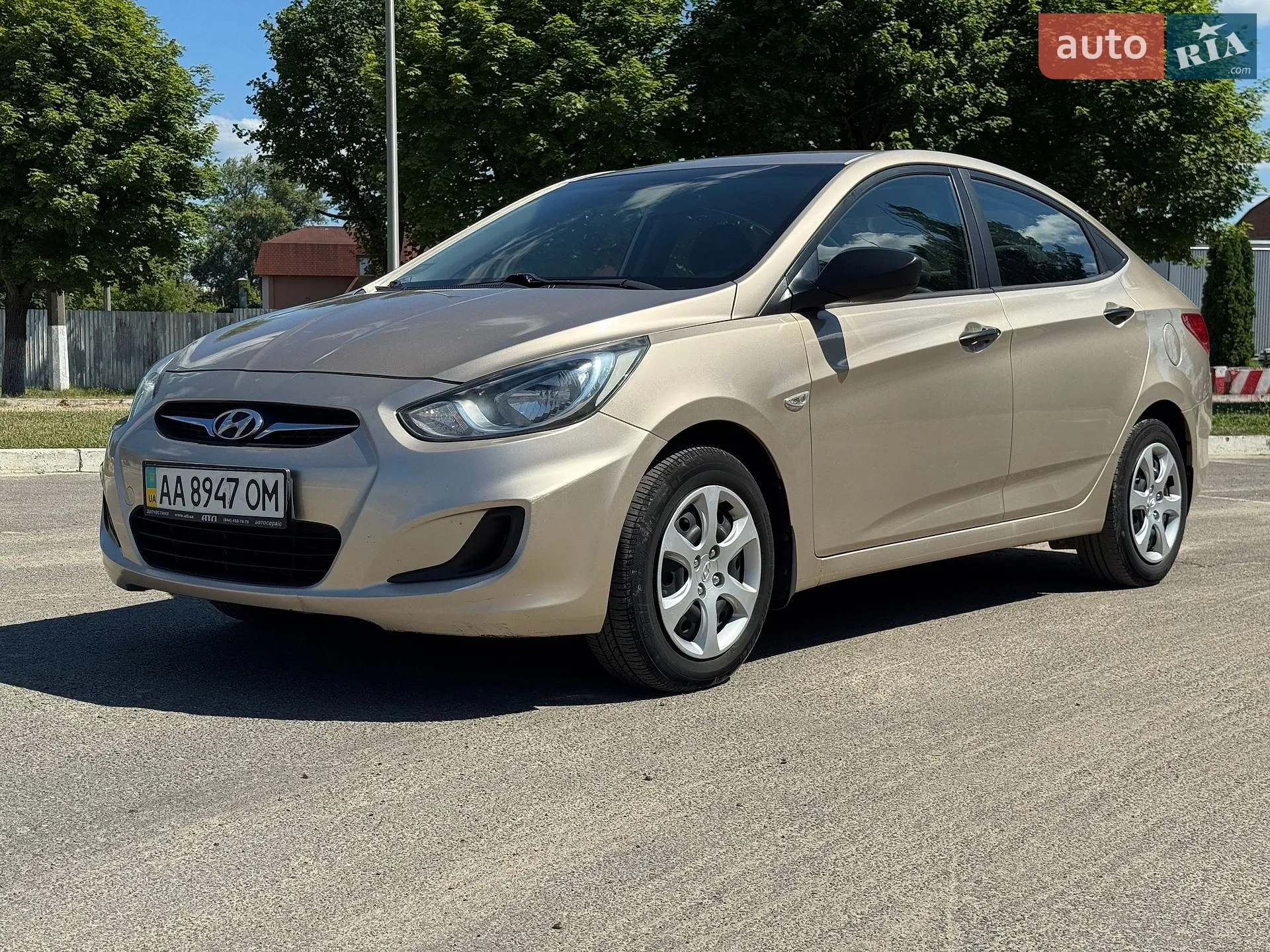 2011 Hyundai Accent - мініатюра 9