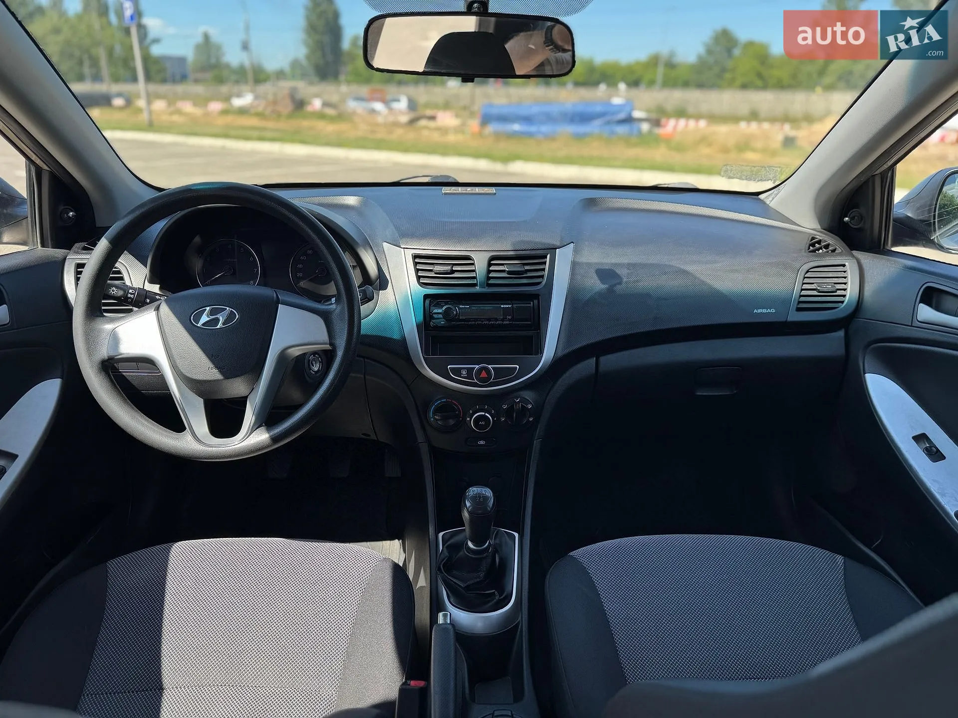 2011 Hyundai Accent - мініатюра 20