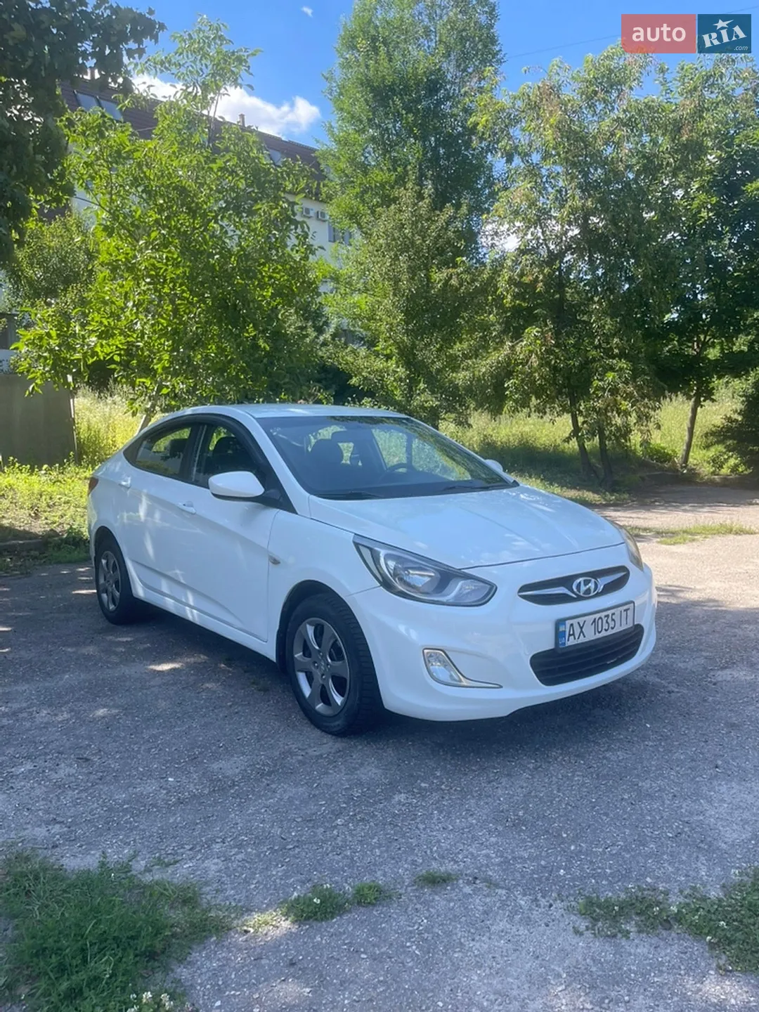 2012 Hyundai Accent - мініатюра 3