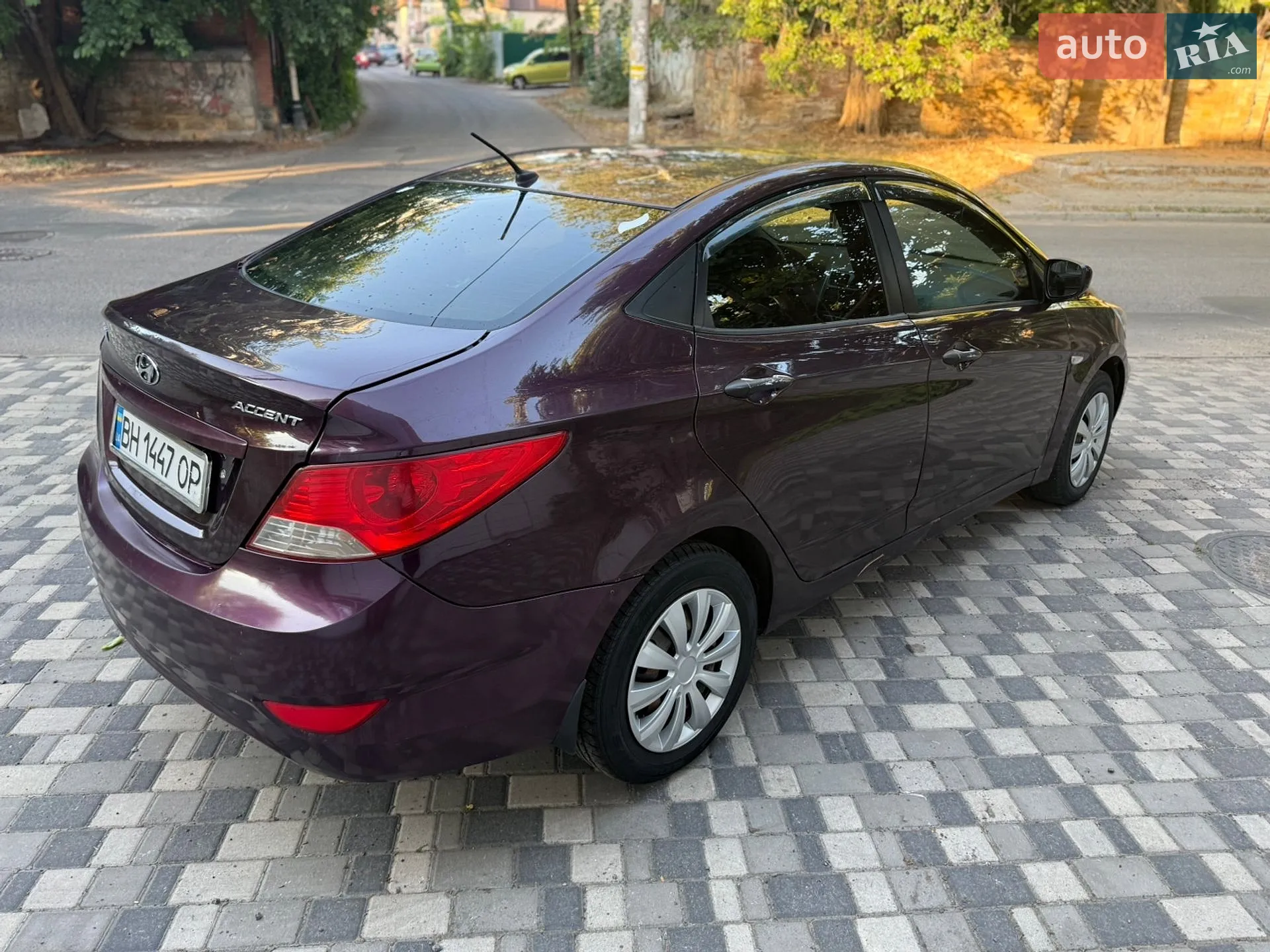 2011 Hyundai Accent - мініатюра 3