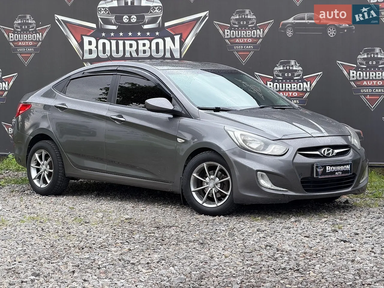 2011 Hyundai Accent - мініатюра 12
