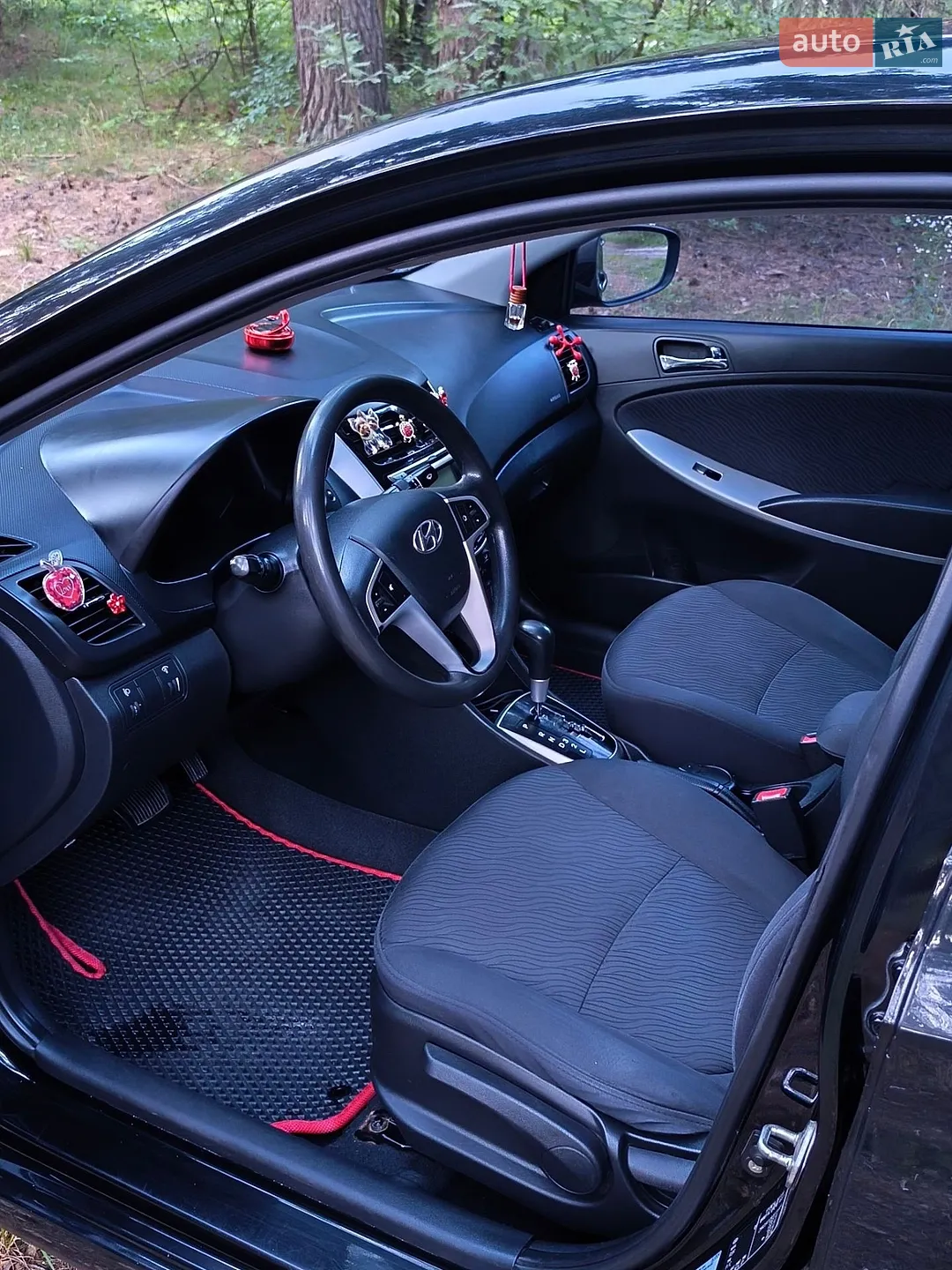 2012 Hyundai Accent - мініатюра 10