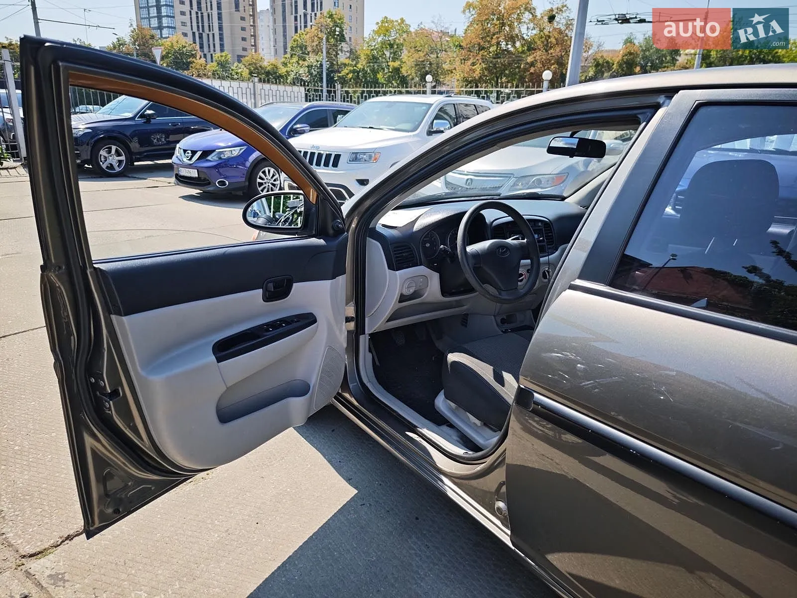 2010 Hyundai Accent - мініатюра 16