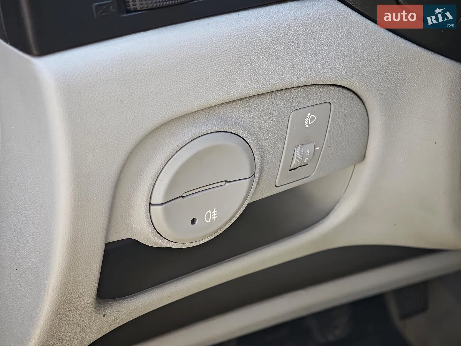2010 Hyundai Accent - мініатюра 20