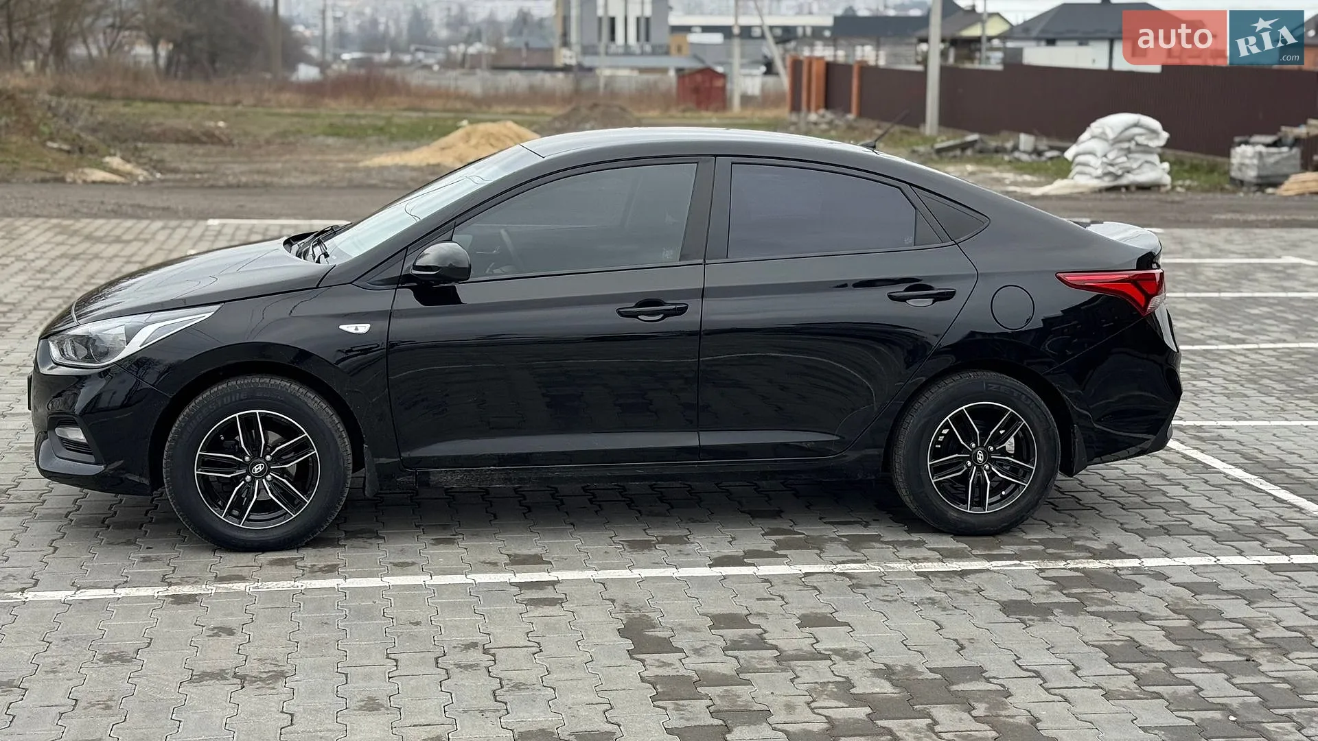 2017 Hyundai Accent - мініатюра 9