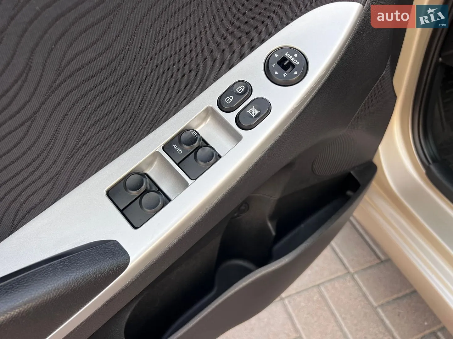 2012 Hyundai Accent - мініатюра 23