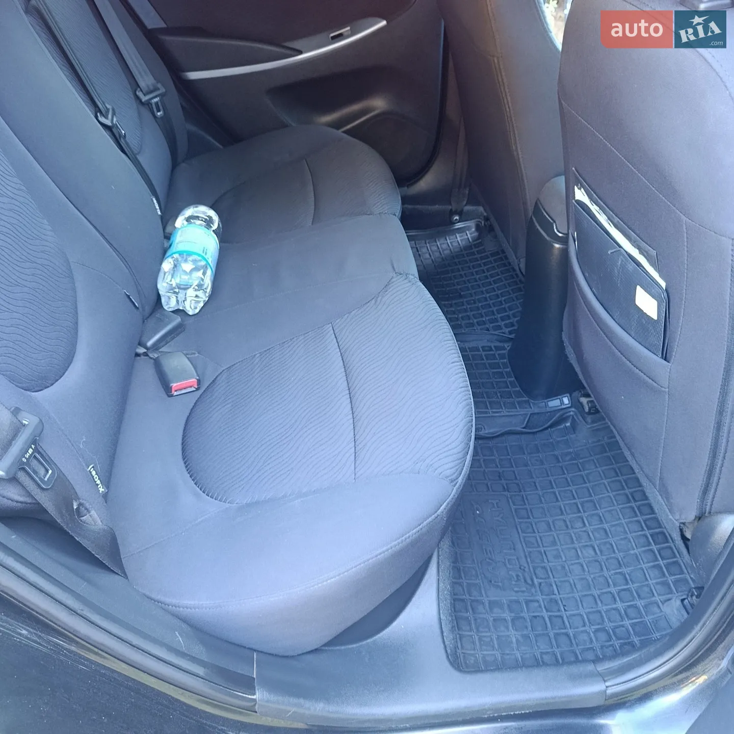 2011 Hyundai Accent - мініатюра 21