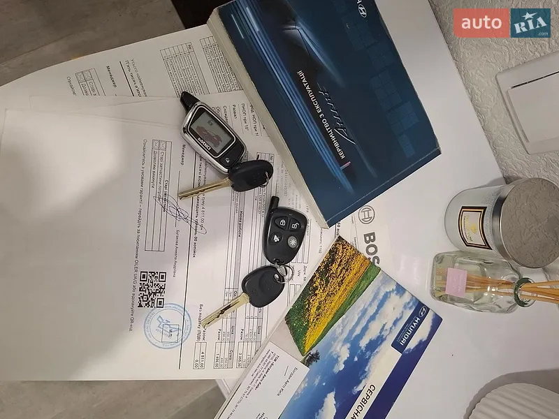 Седан Hyundai Accent 2012 в Хмельницком документ