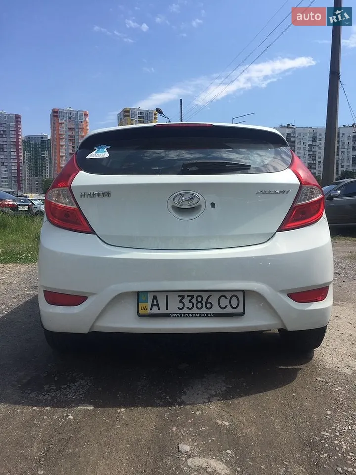 2011 Hyundai Accent - мініатюра 30