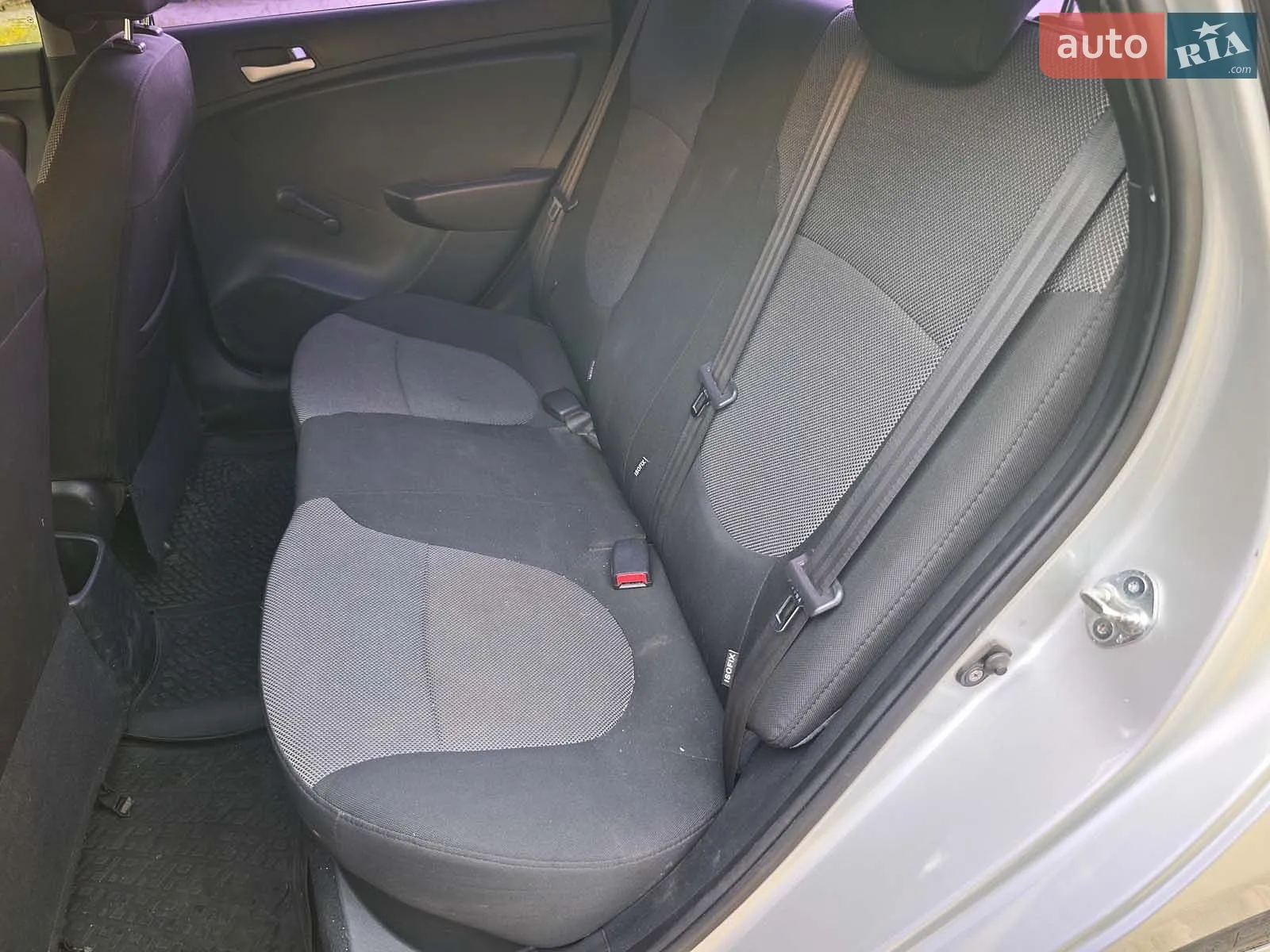 2012 Hyundai Accent - мініатюра 14