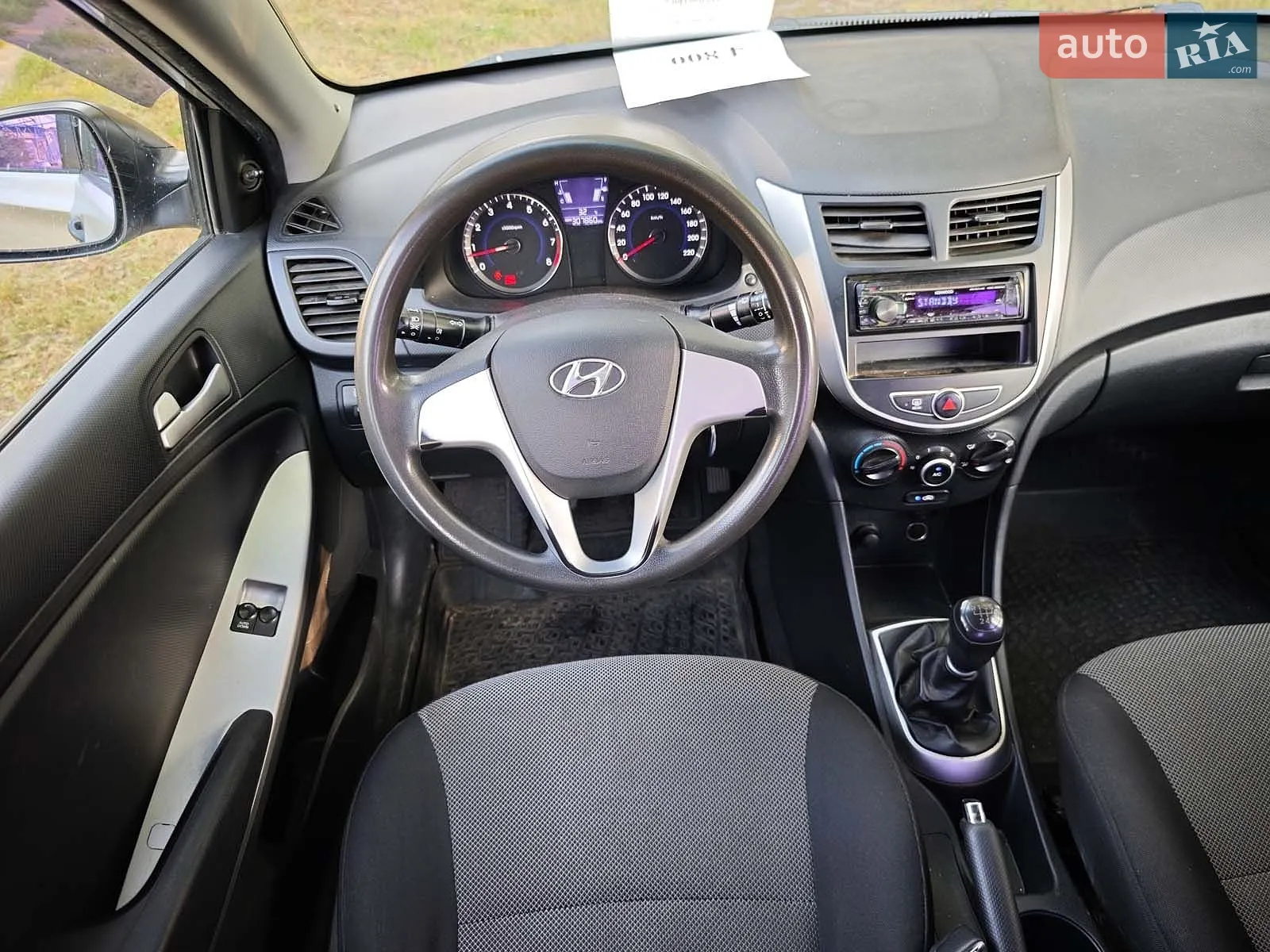 2012 Hyundai Accent - мініатюра 15
