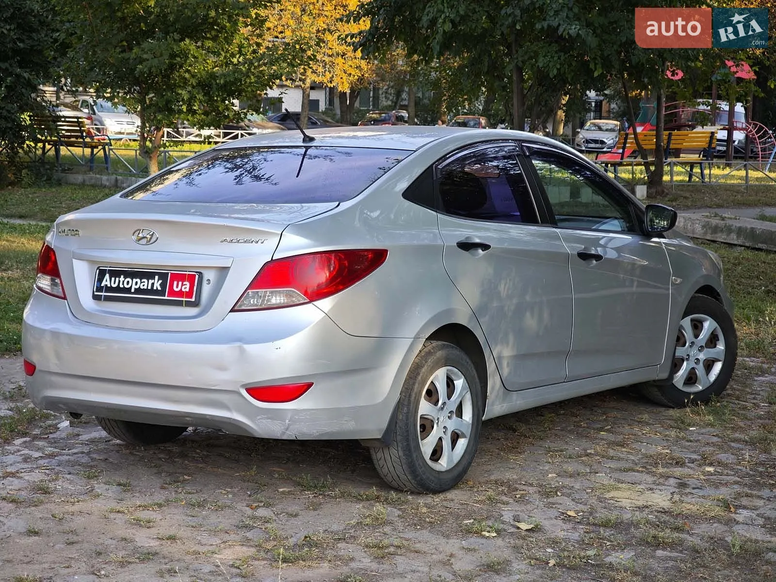 2012 Hyundai Accent - мініатюра 9