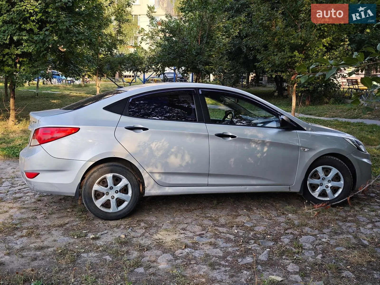 2012 Hyundai Accent - мініатюра 8