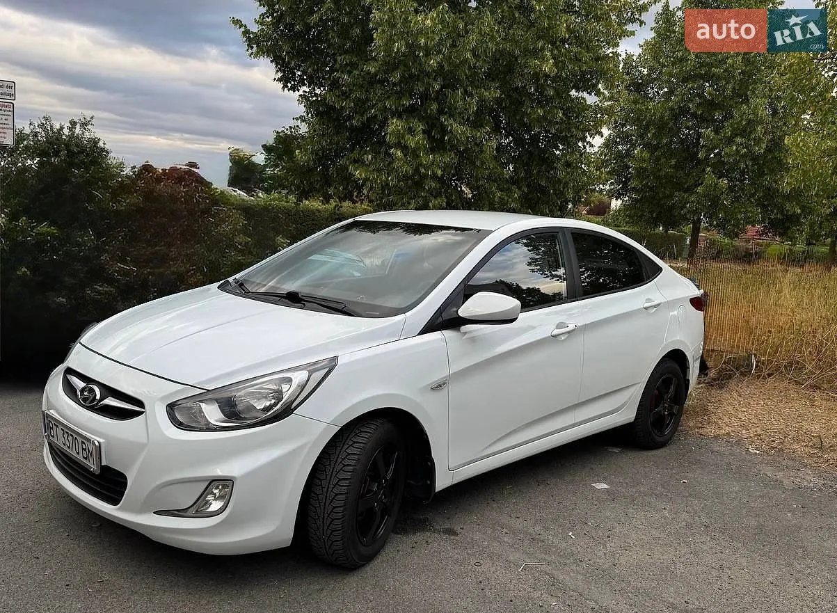 2012 Hyundai Accent - мініатюра 21