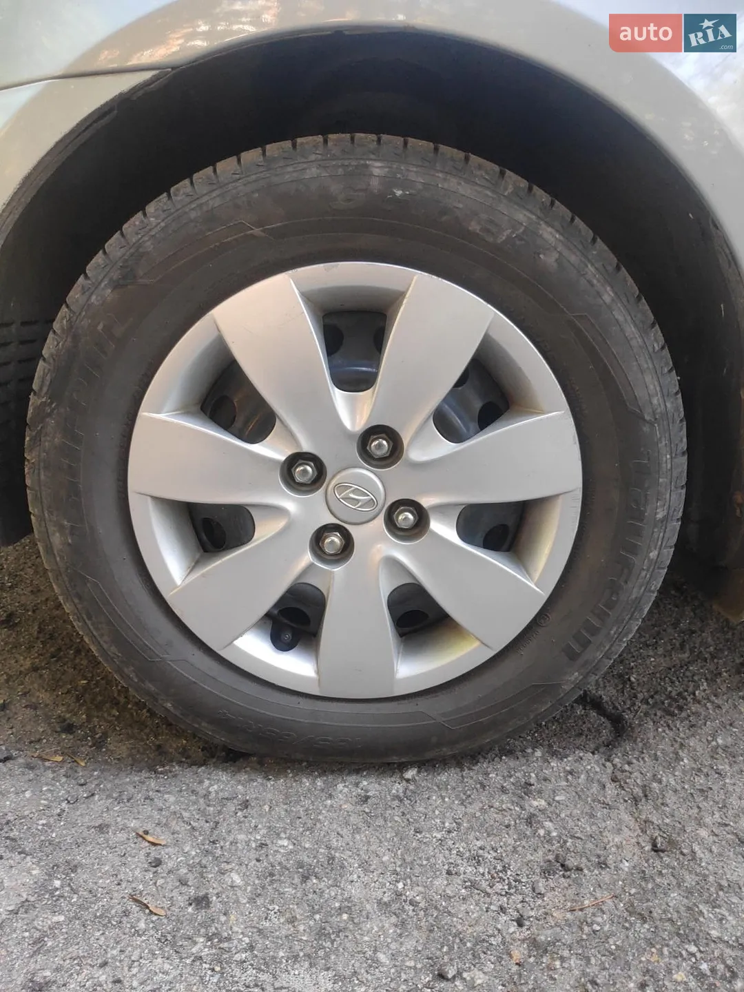 2010 Hyundai Accent - мініатюра 13