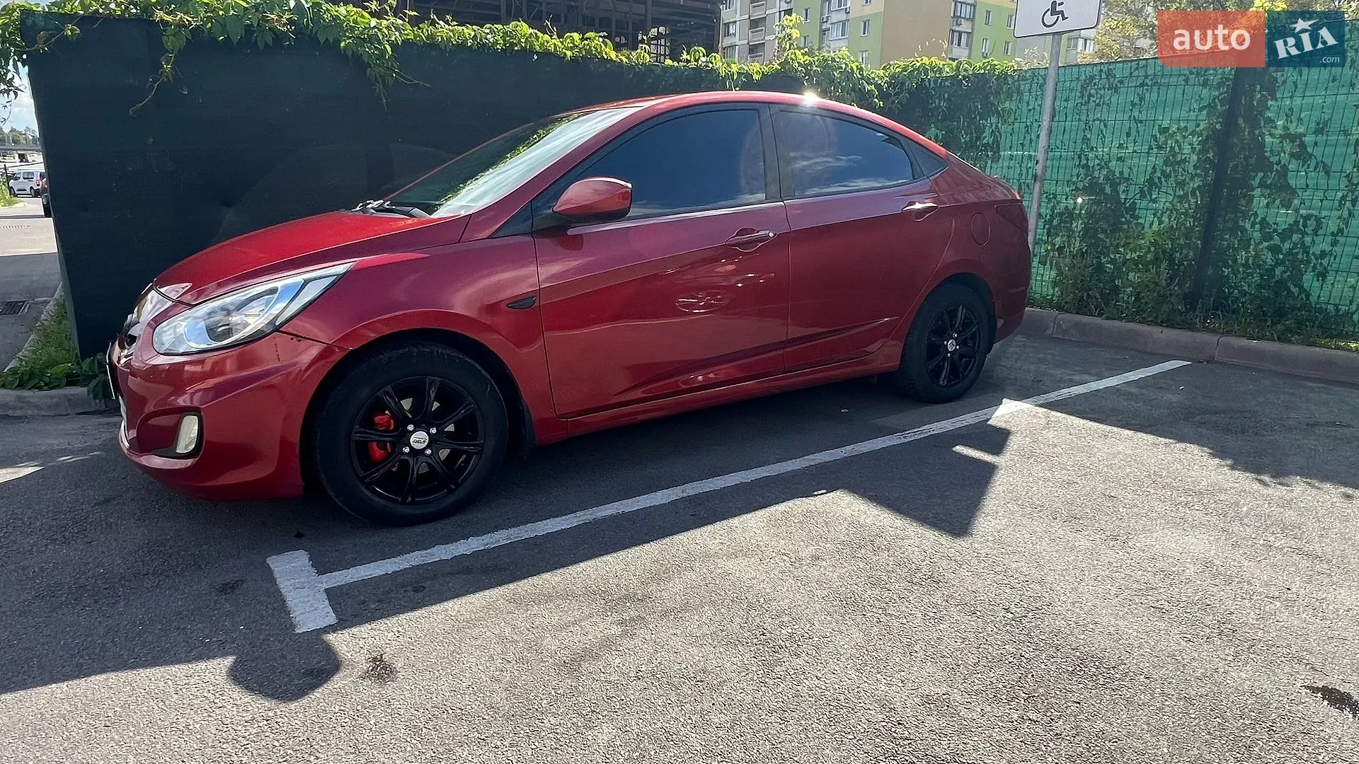 2011 Hyundai Accent - мініатюра 11