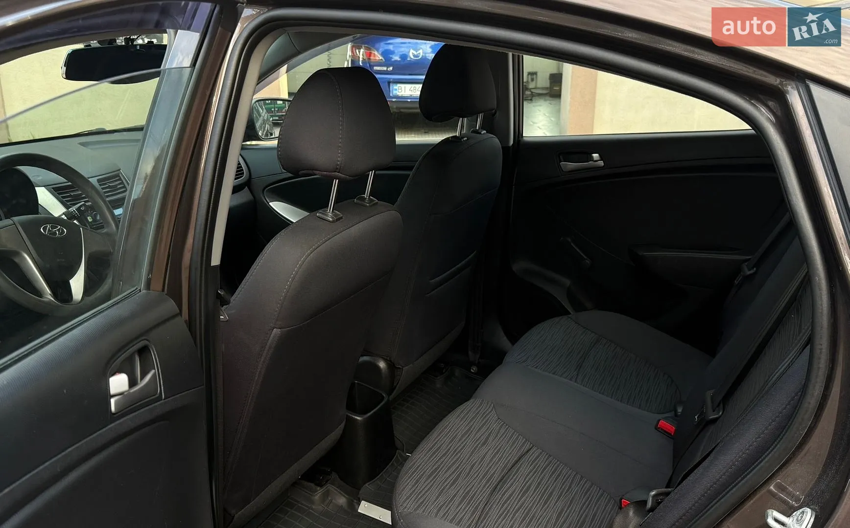 2016 Hyundai Accent - мініатюра 16