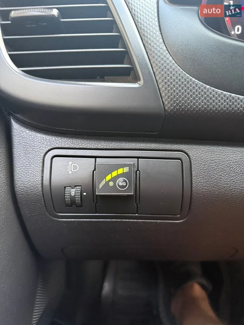 2012 Hyundai Accent - мініатюра 20