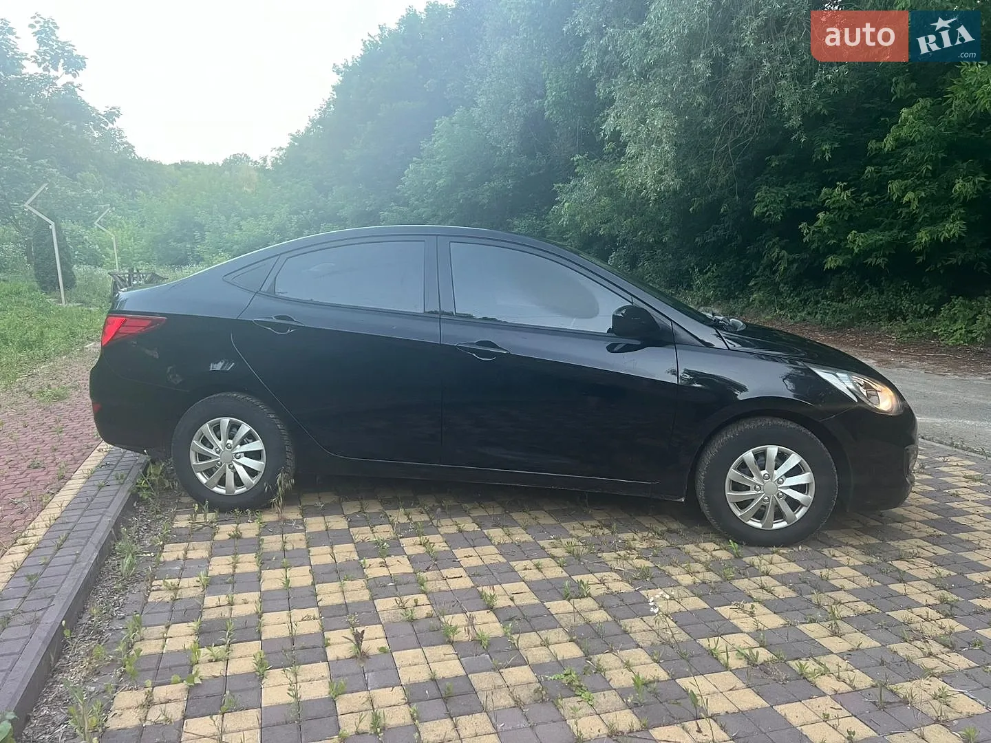 2017 Hyundai Accent - мініатюра 18