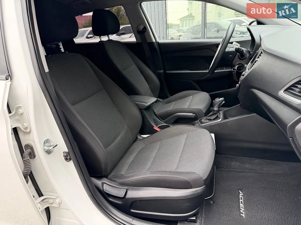2018 Hyundai Accent - мініатюра 28