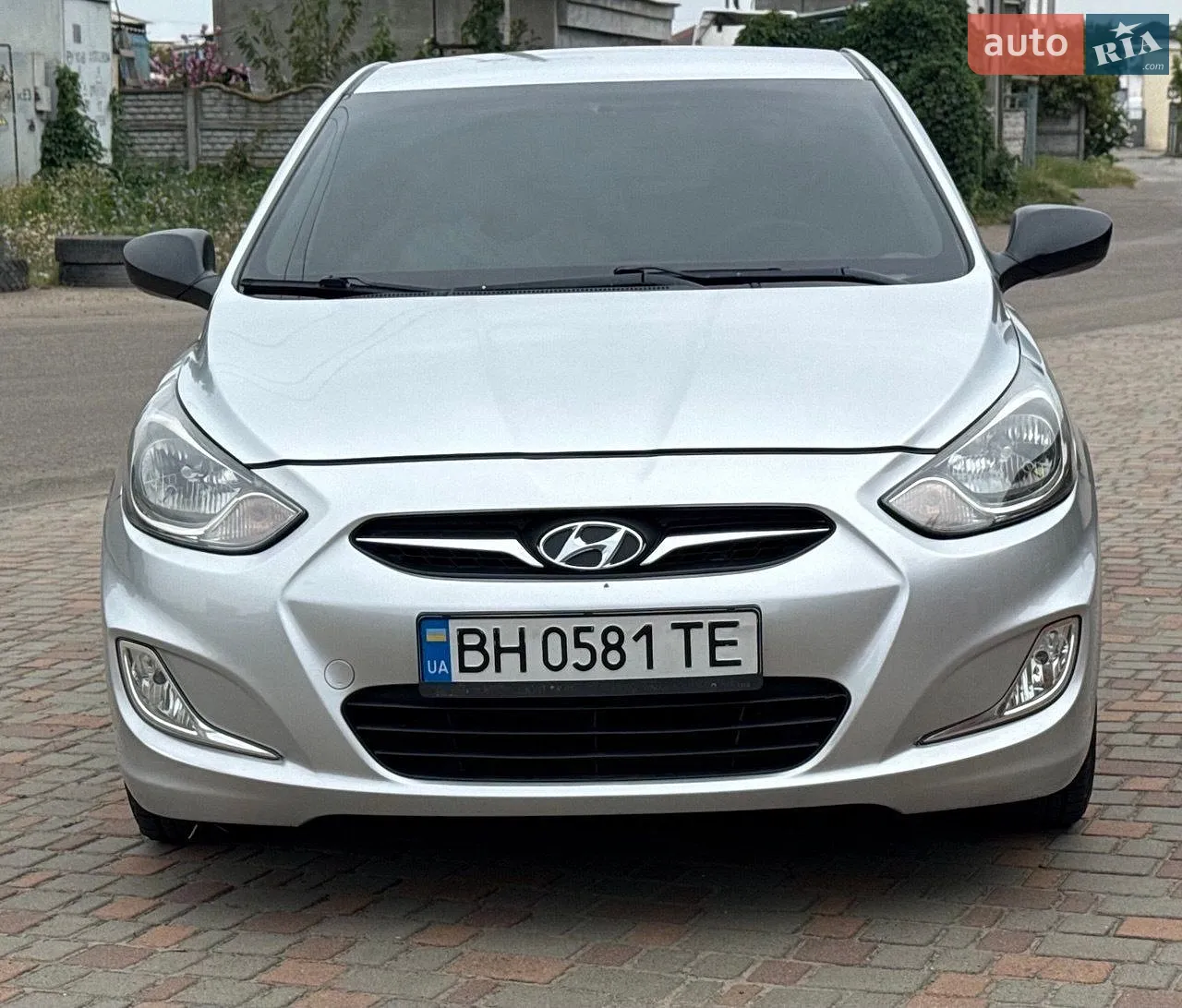 2011 Hyundai Accent - мініатюра 2