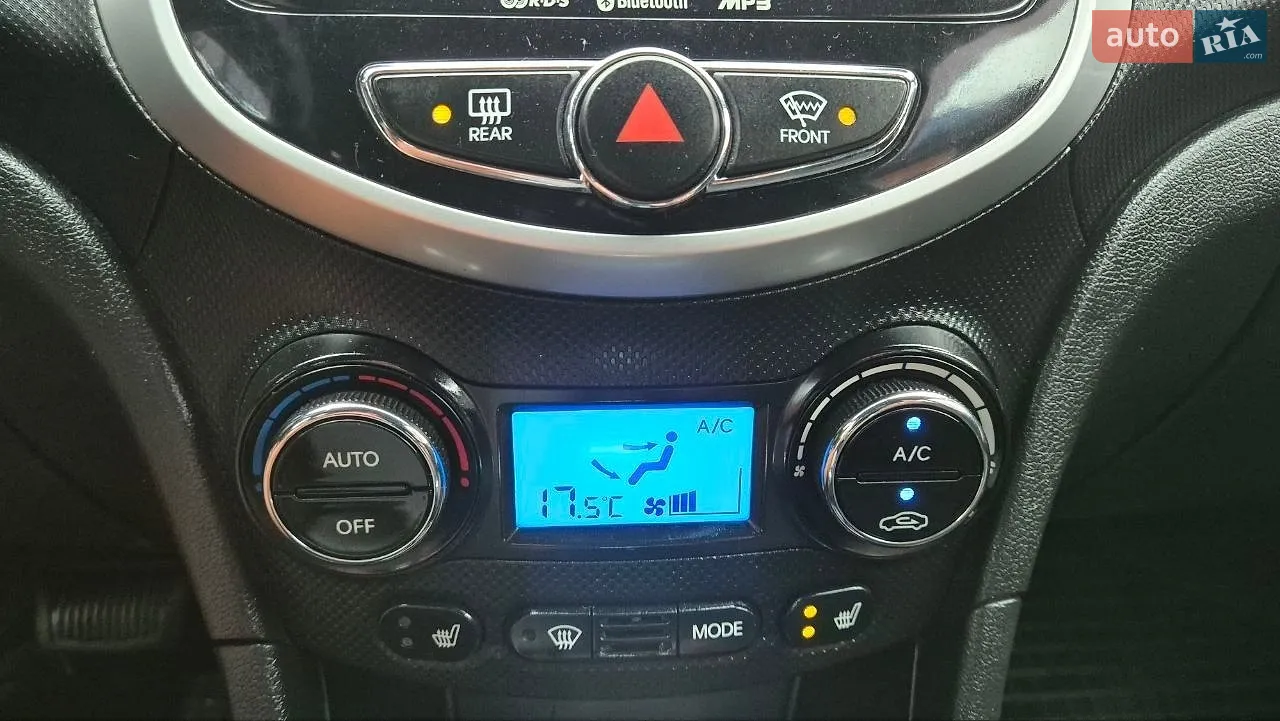 2011 Hyundai Accent - мініатюра 22