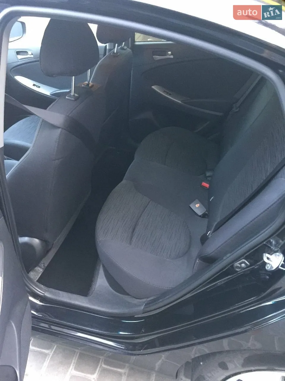 2016 Hyundai Accent - мініатюра 10