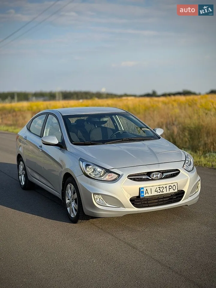 2012 Hyundai Accent - мініатюра 31