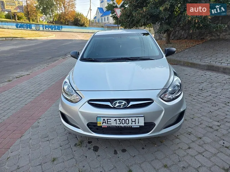 Hyundai Accent