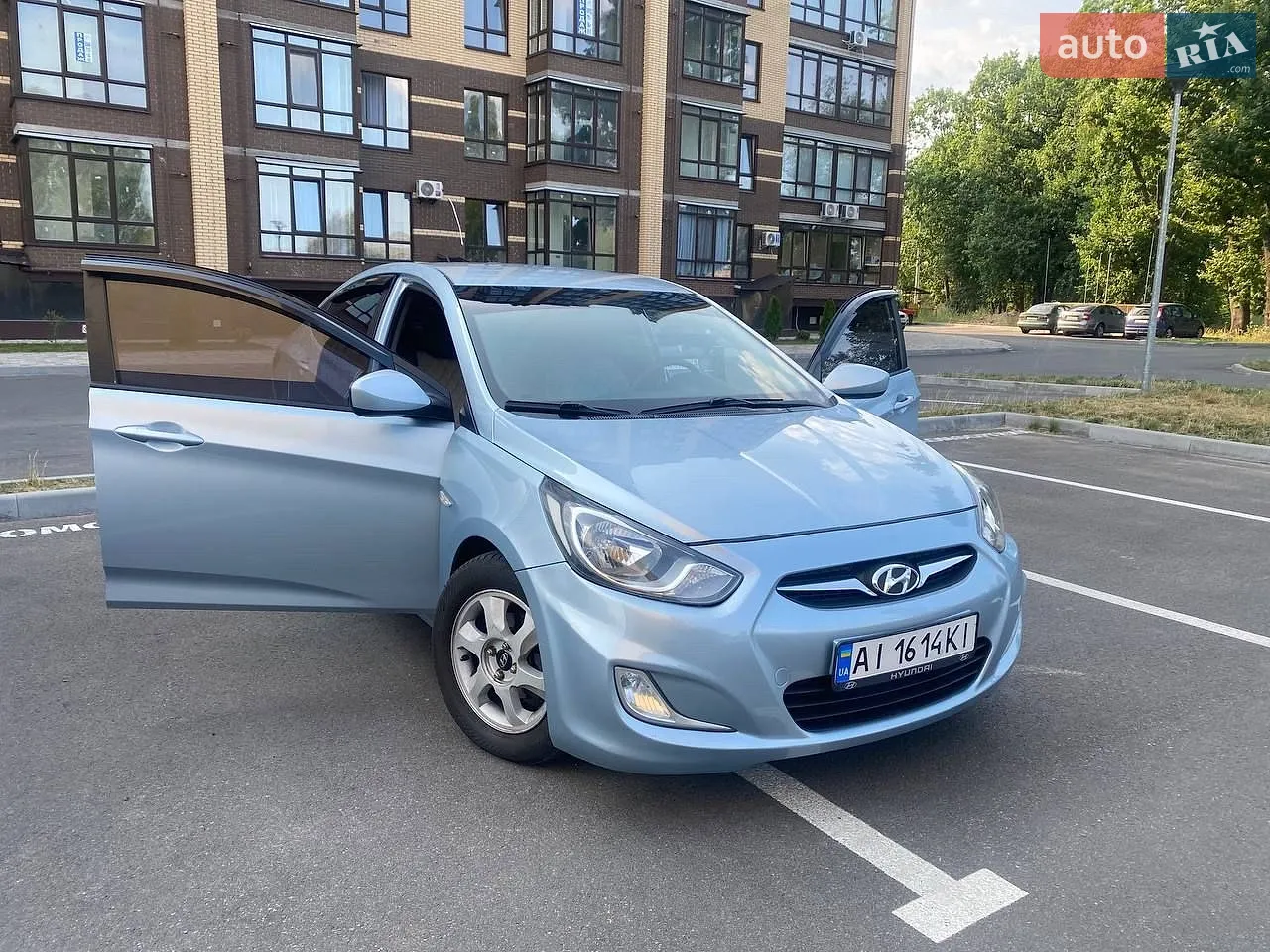 2011 Hyundai Accent - мініатюра 3