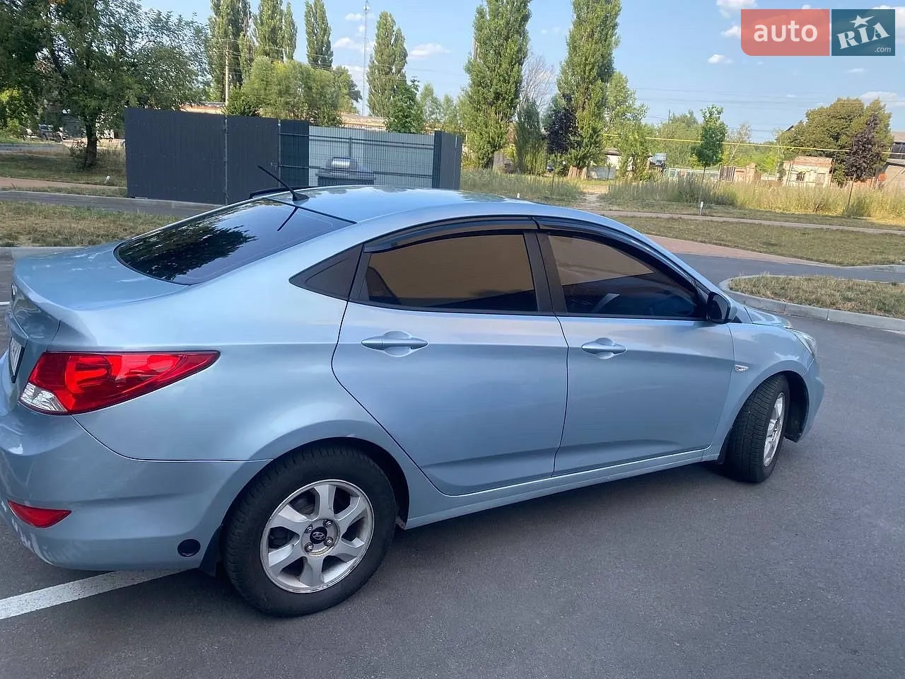 2011 Hyundai Accent - мініатюра 8