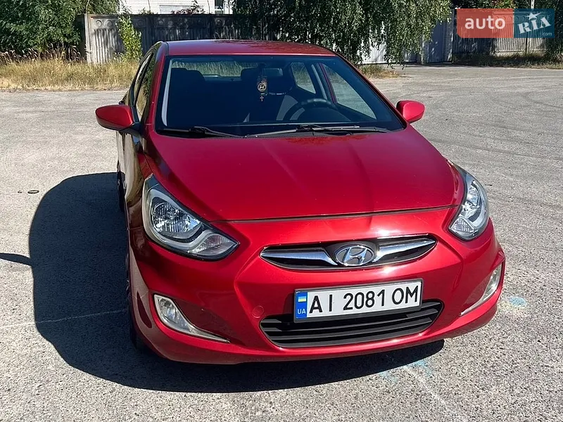 Hyundai Accent 2011