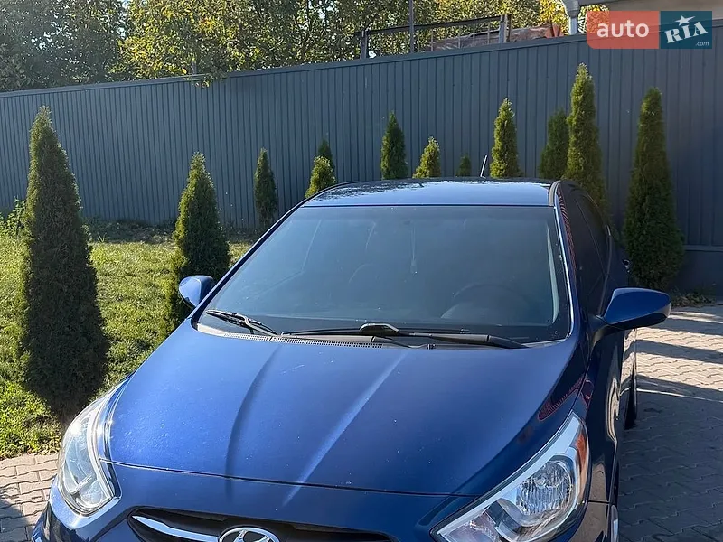 Hyundai Accent 2015
