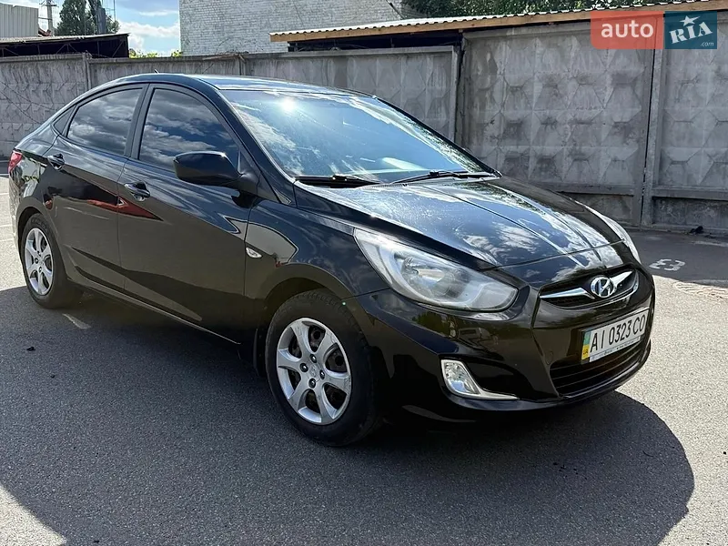 Hyundai Accent